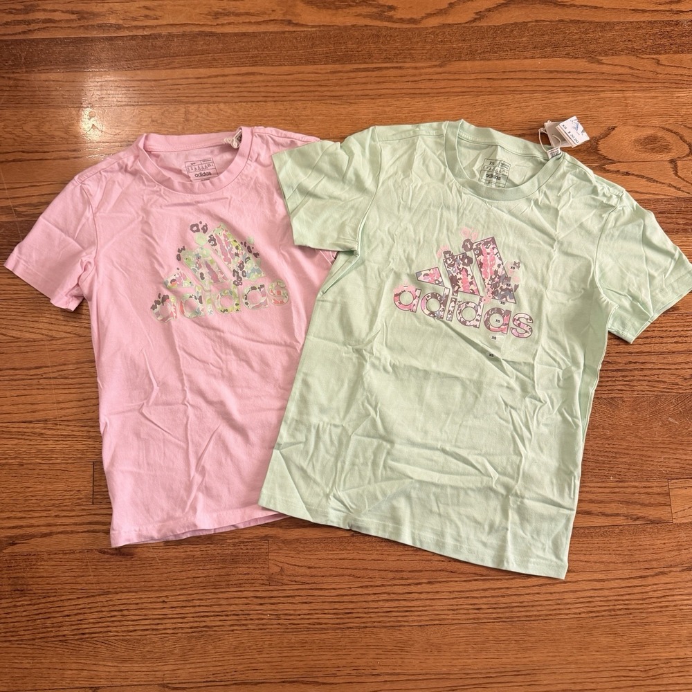 Lot Of 2 Women's Adidas Graphic T-shirts Size XS Pink And Mint Green Free Ship